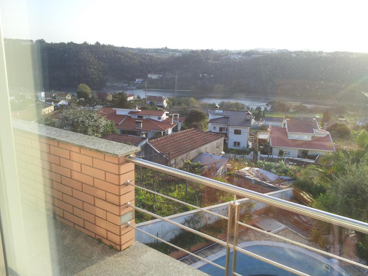 Com O Douro A Vista Bed & Breakfast Jovim Exterior foto